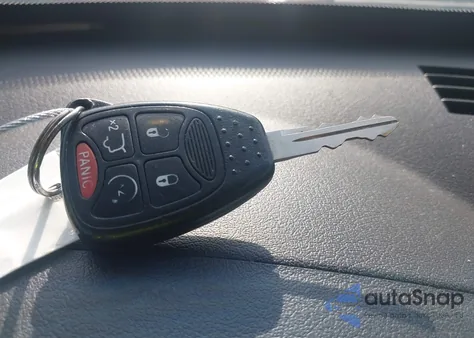 2011 Jeep Liberty Limited Edition из США, поврежденный, VIN 1J4PP5GK1BW556214